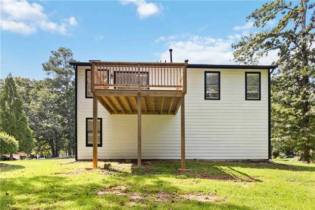 114 JOUSTERS Lane, Lawrenceville, GA 30044