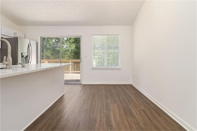 114 JOUSTERS Lane, Lawrenceville, GA 30044