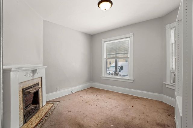 2405-2407 N Frederick AVENUE, Milwaukee, WI 53211