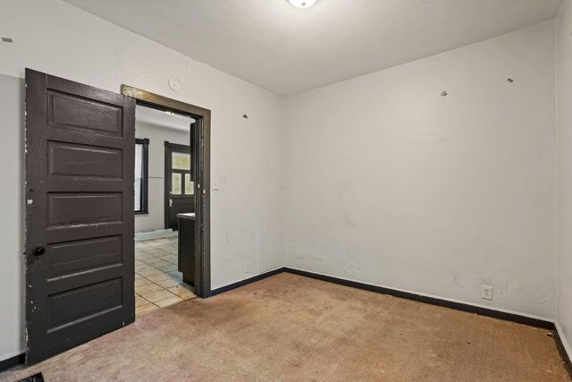 2405-2407 N Frederick AVENUE, Milwaukee, WI 53211