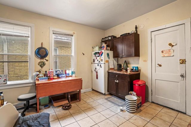 2405-2407 N Frederick AVENUE, Milwaukee, WI 53211