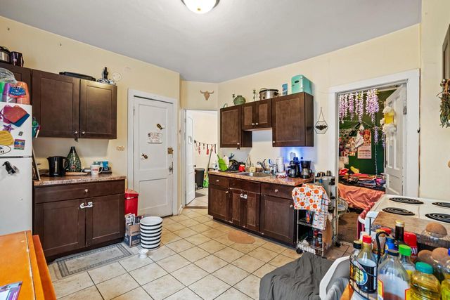 2405-2407 N Frederick AVENUE, Milwaukee, WI 53211