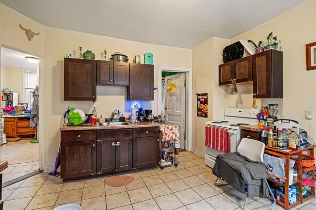 2405-2407 N Frederick AVENUE, Milwaukee, WI 53211