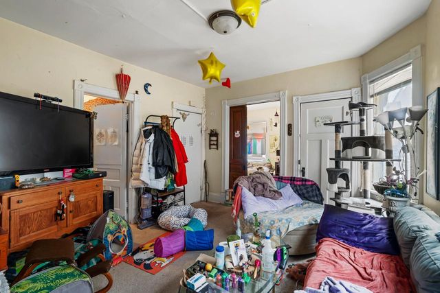 2405-2407 N Frederick AVENUE, Milwaukee, WI 53211