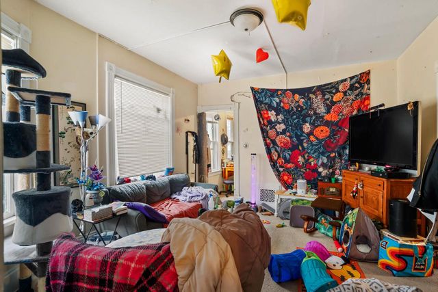 2405-2407 N Frederick AVENUE, Milwaukee, WI 53211