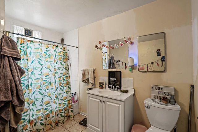 2405-2407 N Frederick AVENUE, Milwaukee, WI 53211