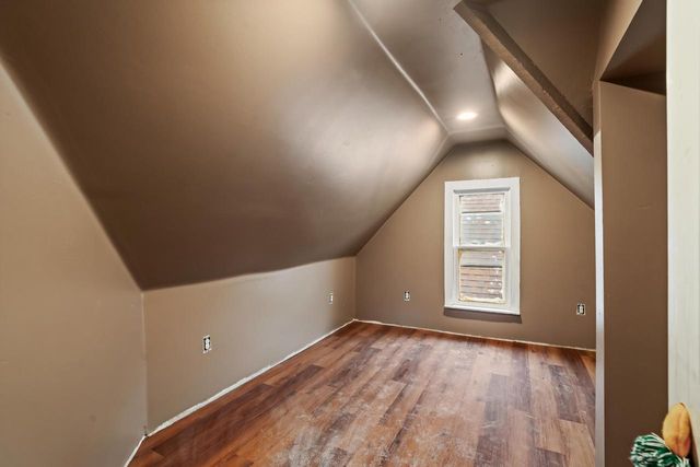 2405-2407 N Frederick AVENUE, Milwaukee, WI 53211