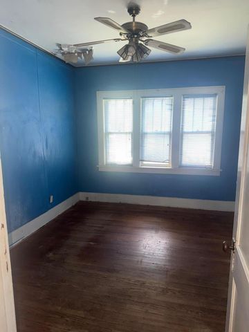 2401 Baker Street, Muskegon Heights, MI 49444