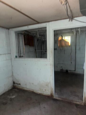 2401 Baker Street, Muskegon Heights, MI 49444