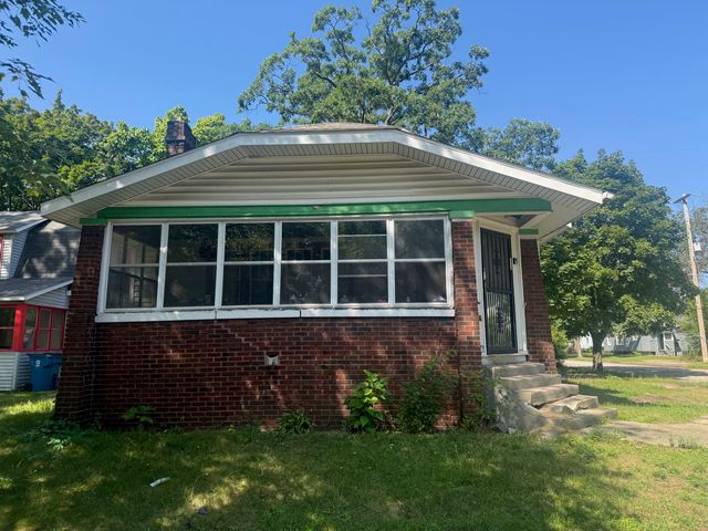 2401 Baker Street, Muskegon Heights, MI 49444