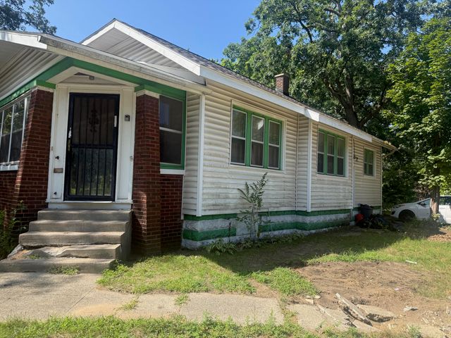 2401 Baker Street, Muskegon Heights, MI 49444