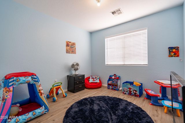 15855 S MOON VALLEY Road, Arizona City, AZ 85123