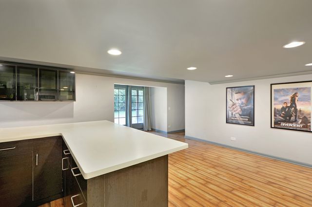 88 Open Parkway S, Hawthorn Woods, IL 60047