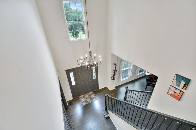 88 Open Parkway S, Hawthorn Woods, IL 60047