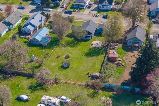 1323 Logan St, Centralia, WA 98531