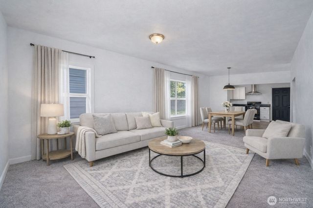 1323 Logan St, Centralia, WA 98531