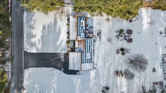 69 Farquhar Road, Sturbridge, MA 01566