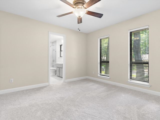 1800 Holm Oak Street, Arlington, TX 76012
