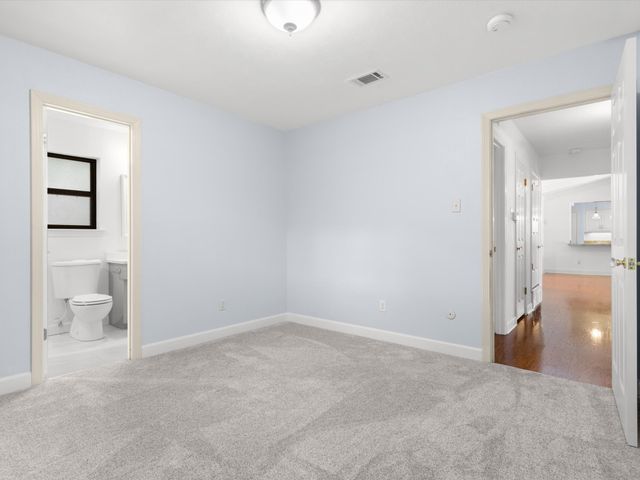 1800 Holm Oak Street, Arlington, TX 76012
