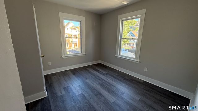 266 Davenport Street, Bridgeport, CT 06607