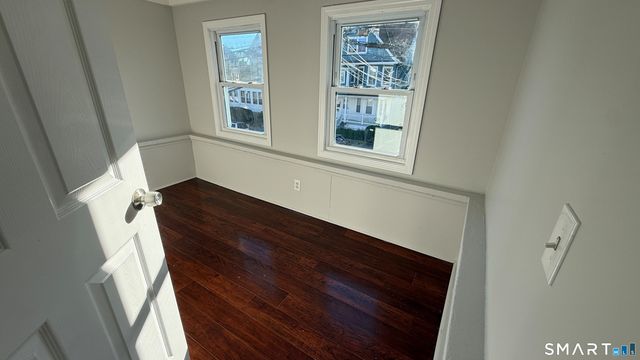 266 Davenport Street, Bridgeport, CT 06607