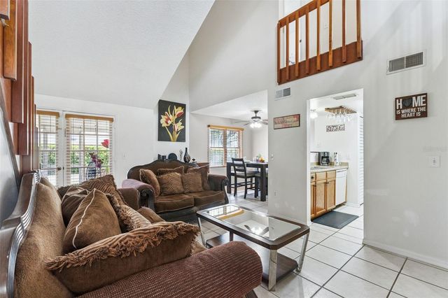 1017 MONROE AVENUE, St Cloud, FL 34769