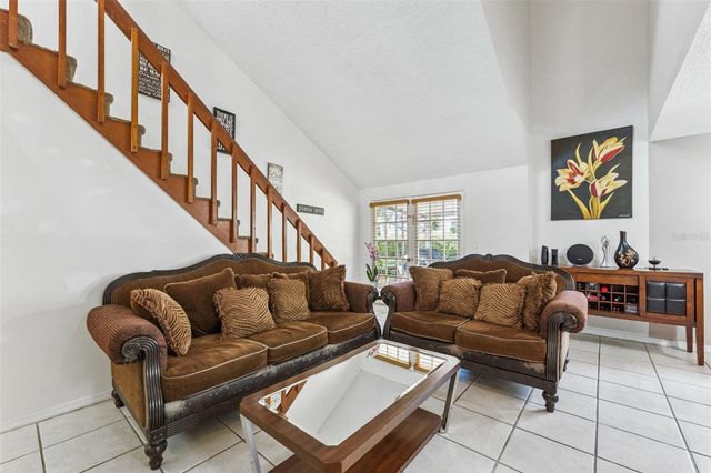 1017 MONROE AVENUE, St Cloud, FL 34769