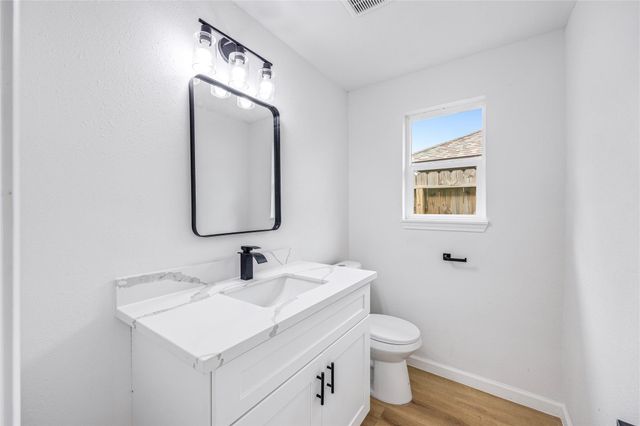 4114 Tavenor Lane, Houston, TX 77047