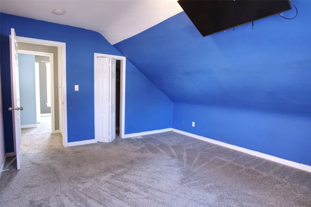 2743 Des Moines Street, Des Moines, IA 50317