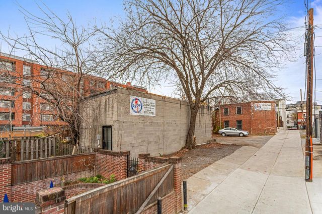 327 REAR L ST NE, Washington, DC 20002