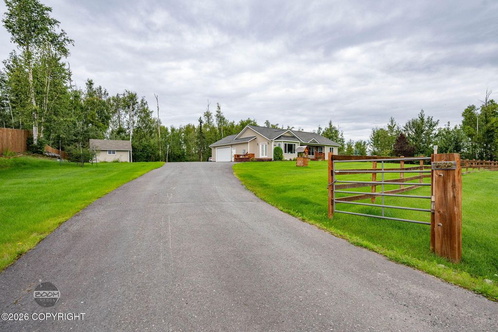 7589 W Overview Circle, Wasilla, AK 99623