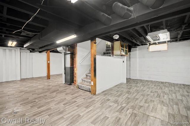 9107 Stout Street, Detroit, MI 48228