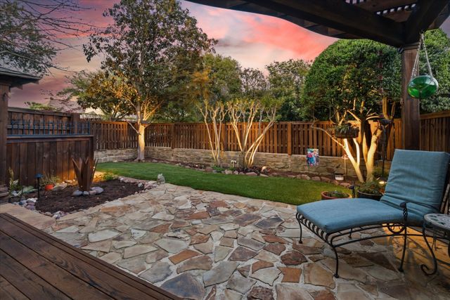 2448 Clearspring Drive N, Irving, TX 75063