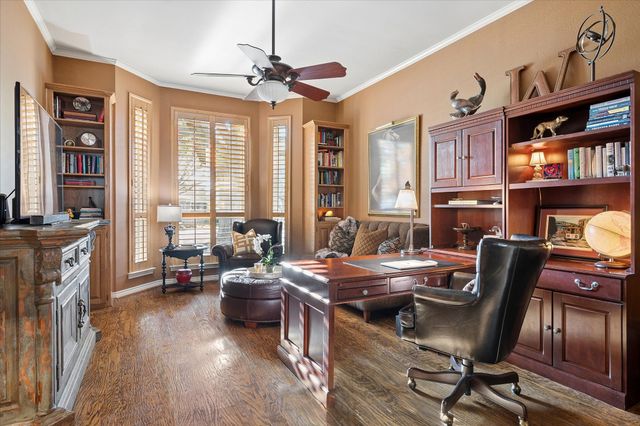 2448 Clearspring Drive N, Irving, TX 75063