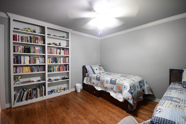 6230 Queensloch Drive, Houston, TX 77096