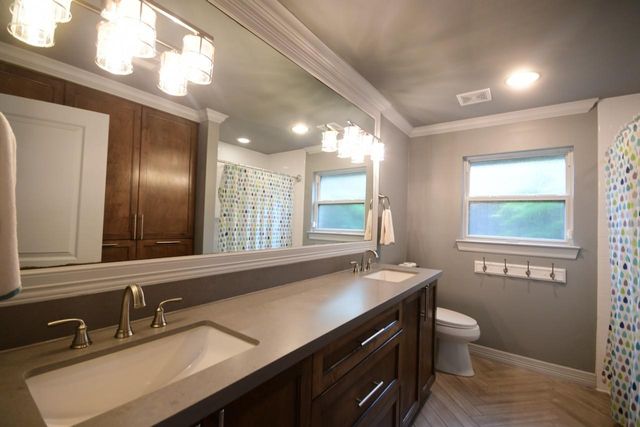 6230 Queensloch Drive, Houston, TX 77096