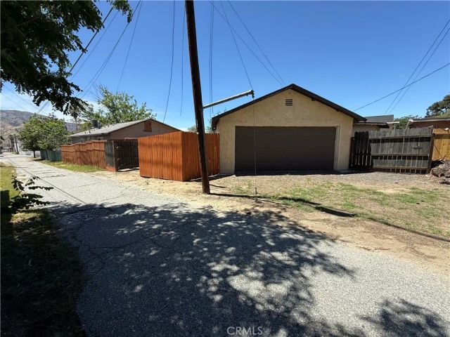 162 N 3rd, Banning, CA 92220