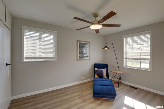 619 MEADOW LARK Drive, Quincy, IL 62305