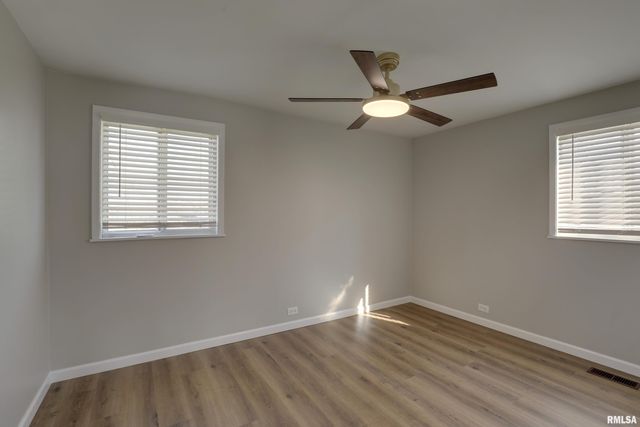 619 MEADOW LARK Drive, Quincy, IL 62305