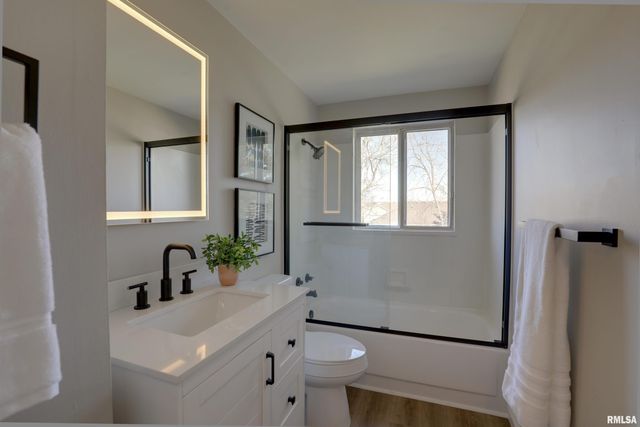 619 MEADOW LARK Drive, Quincy, IL 62305