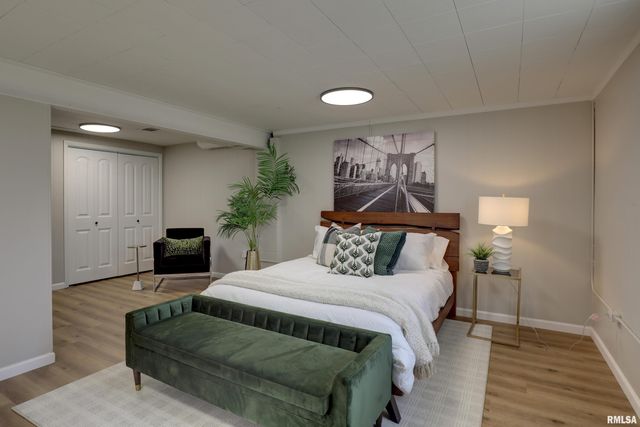 619 MEADOW LARK Drive, Quincy, IL 62305