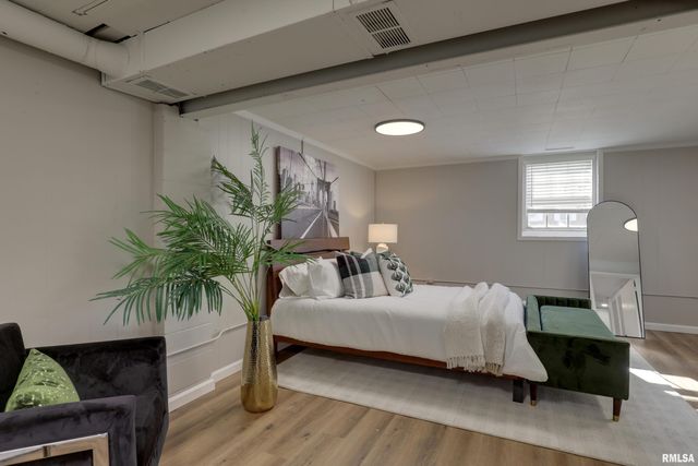 619 MEADOW LARK Drive, Quincy, IL 62305