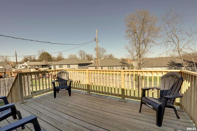 619 MEADOW LARK Drive, Quincy, IL 62305