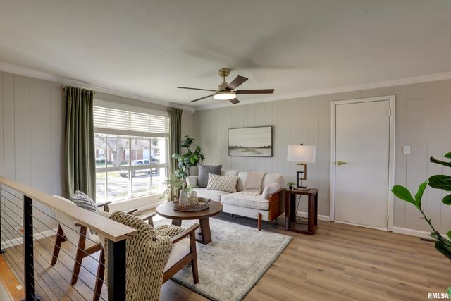 619 MEADOW LARK Drive, Quincy, IL 62305