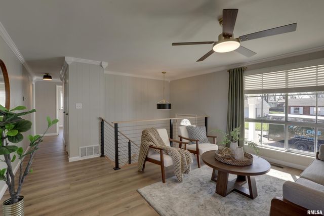 619 MEADOW LARK Drive, Quincy, IL 62305