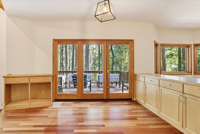 14517 N Bloomfield Rd, Nevada City, CA 95959