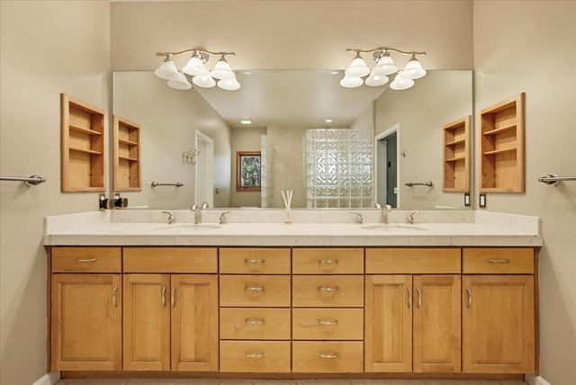 14517 N Bloomfield Rd, Nevada City, CA 95959