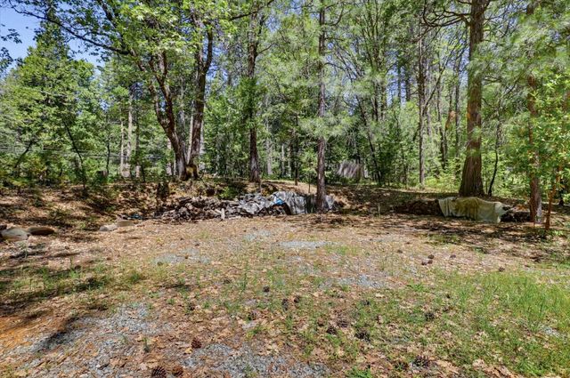 14517 N Bloomfield Rd, Nevada City, CA 95959