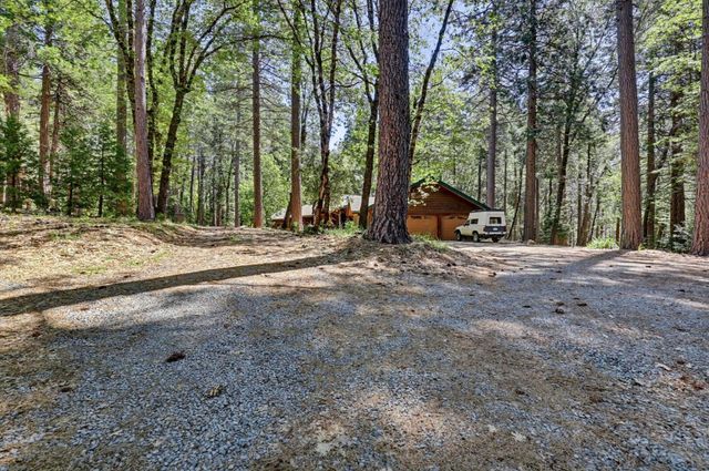 14517 N Bloomfield Rd, Nevada City, CA 95959