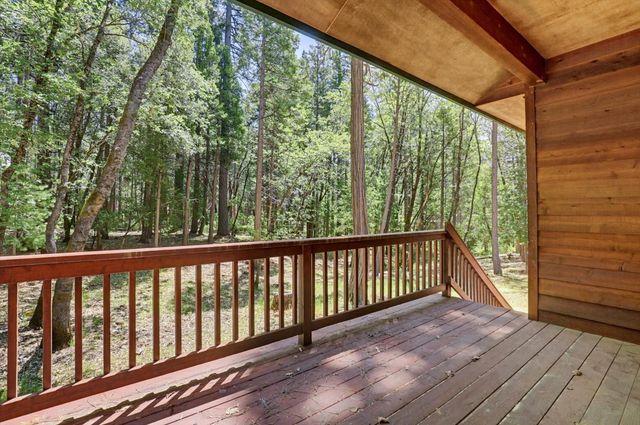 14517 N Bloomfield Rd, Nevada City, CA 95959